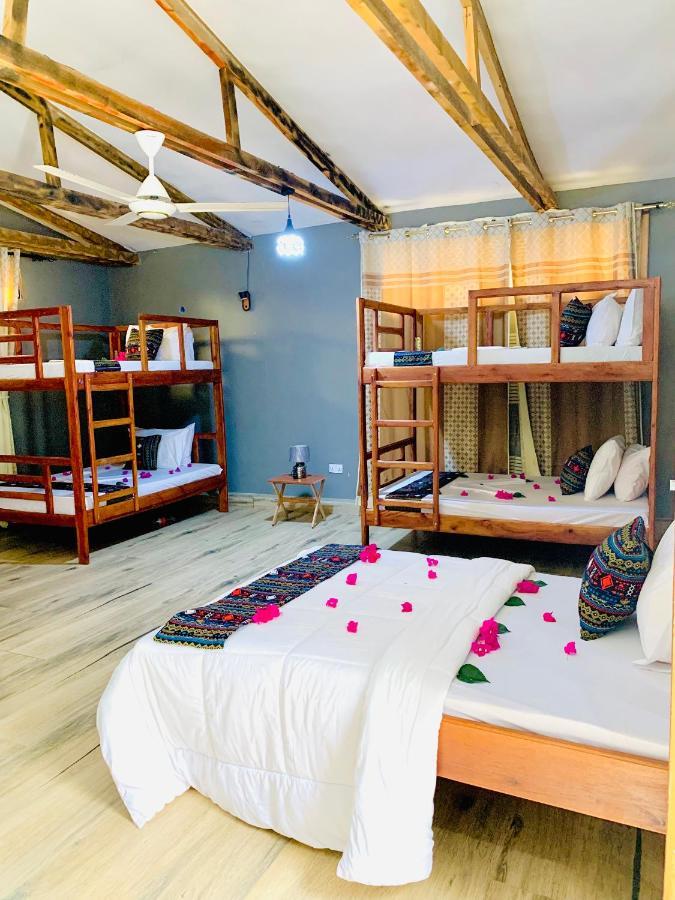 Uroa Getaway Bed & Breakfast Eksteriør bilde